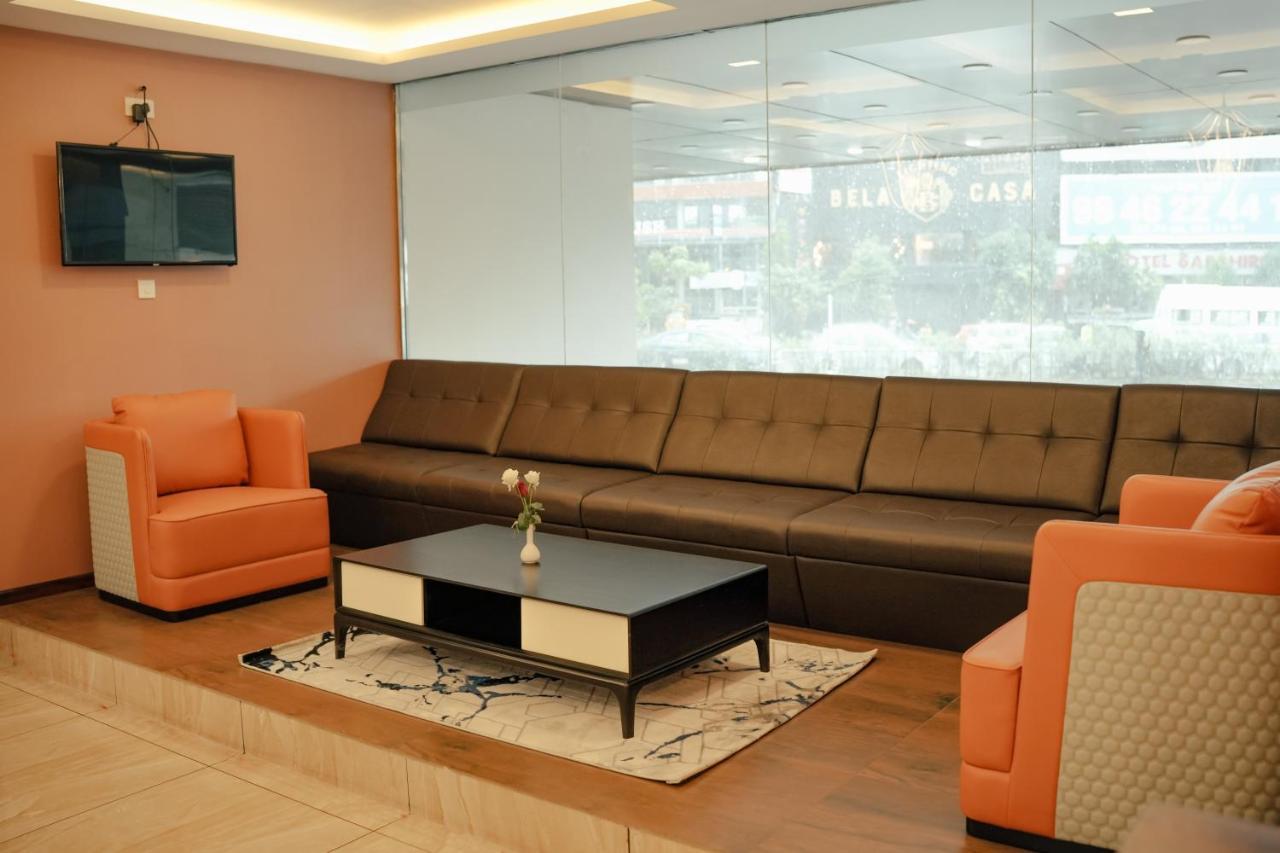 Hotel Esquina Residency Kochi Exterior foto