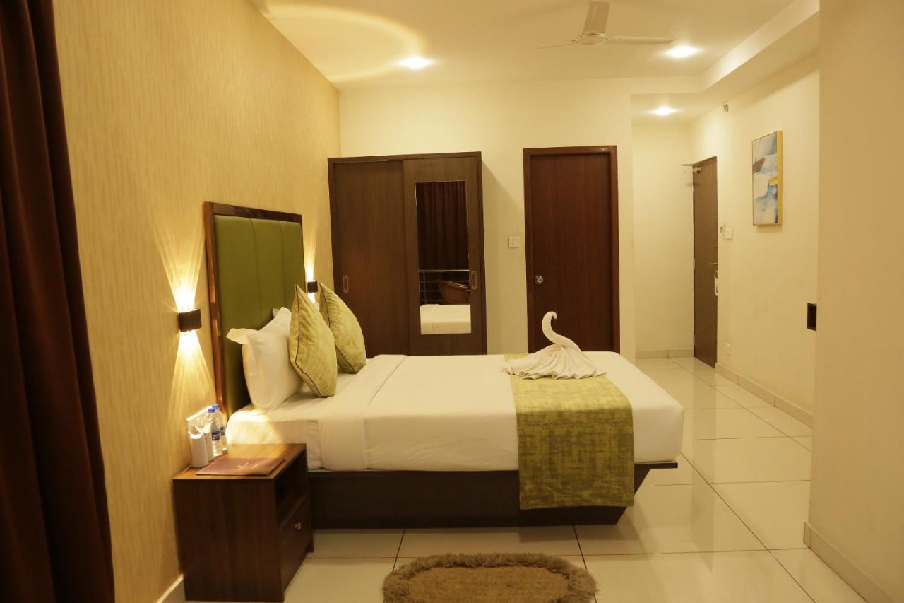 Hotel Esquina Residency Kochi Exterior foto