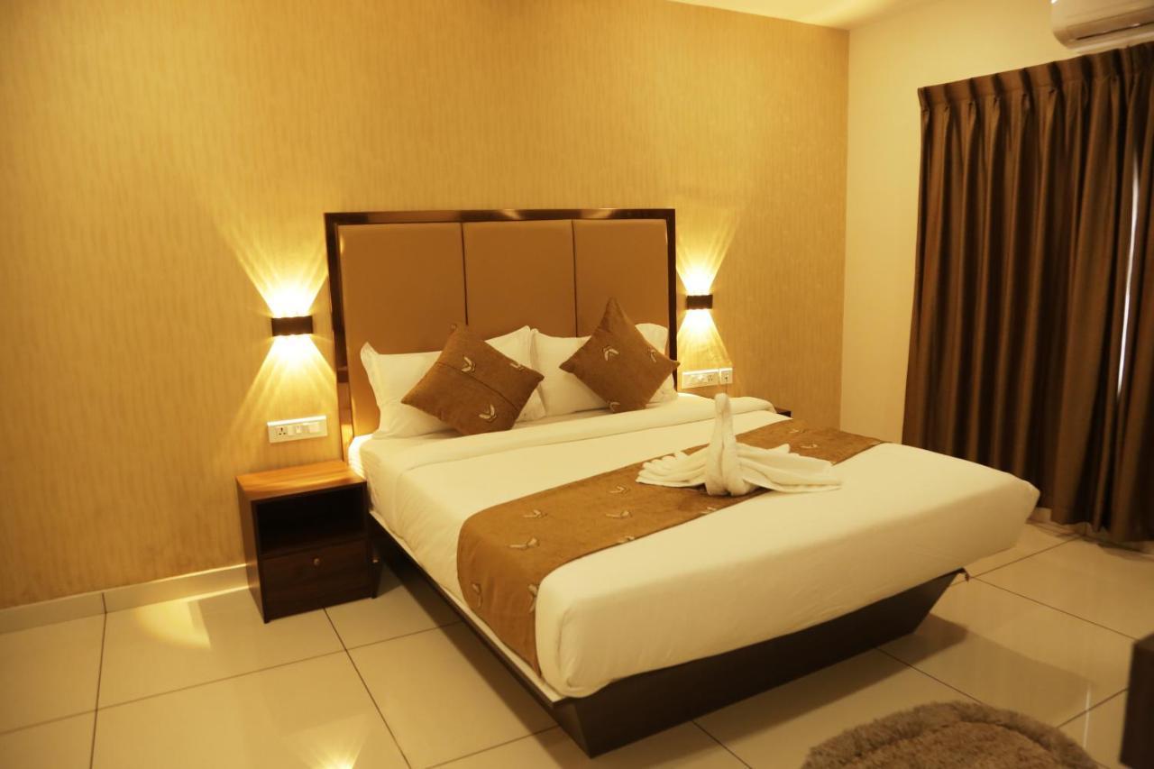 Hotel Esquina Residency Kochi Exterior foto